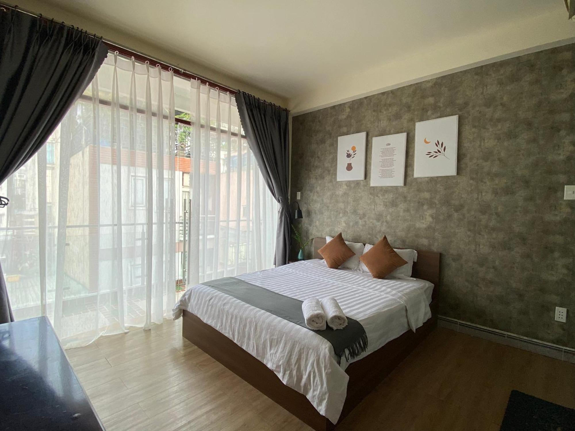 Hotel Acorn 2*